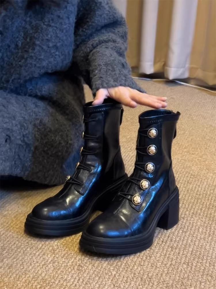 Phiên bản da bò ~ Giày bốt Martin đế dày đa năng cao gót dành cho nữ có khóa kim loại, khóa kéo phía sau bằng da thật, bốt ôm dáng co giãn, hợp thời trang.