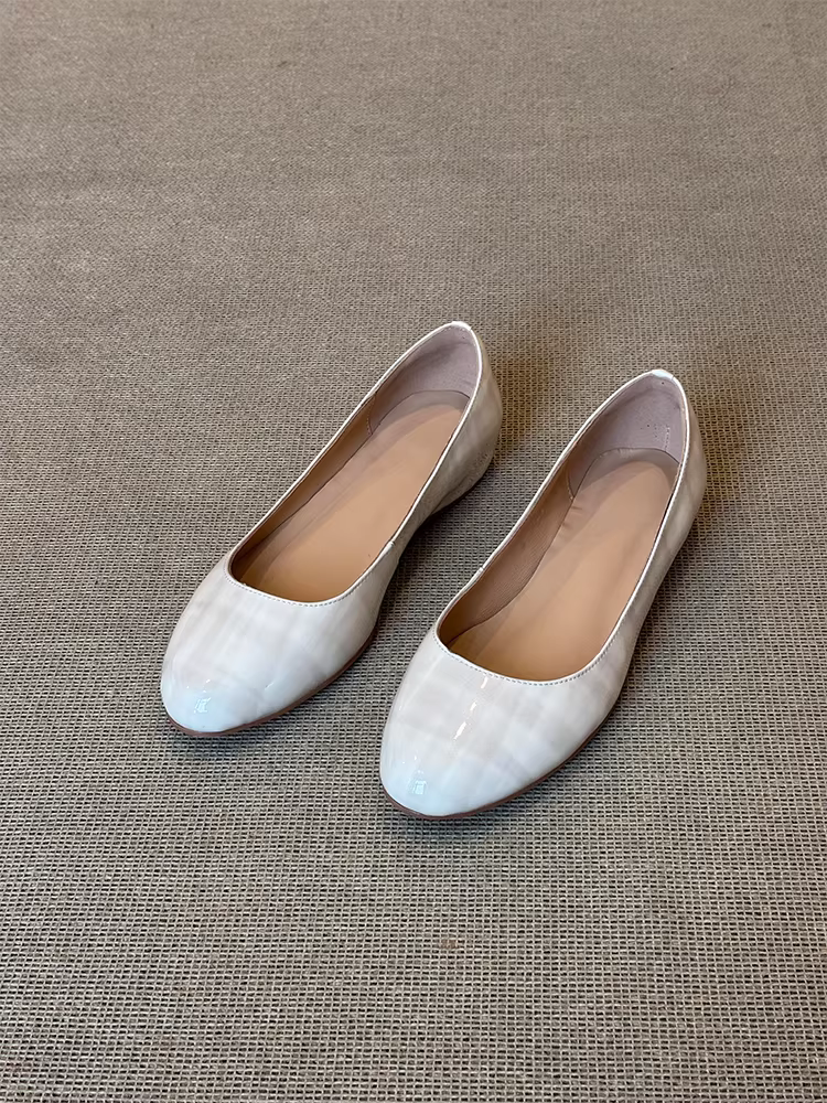 Phiên bản da cừu ~ Giày đơn nông kiểu dáng mới mùa thu đông phong cách nghệ thuật cổ điển thanh lịch dành cho nữ, giày công sở đa năng thời trang