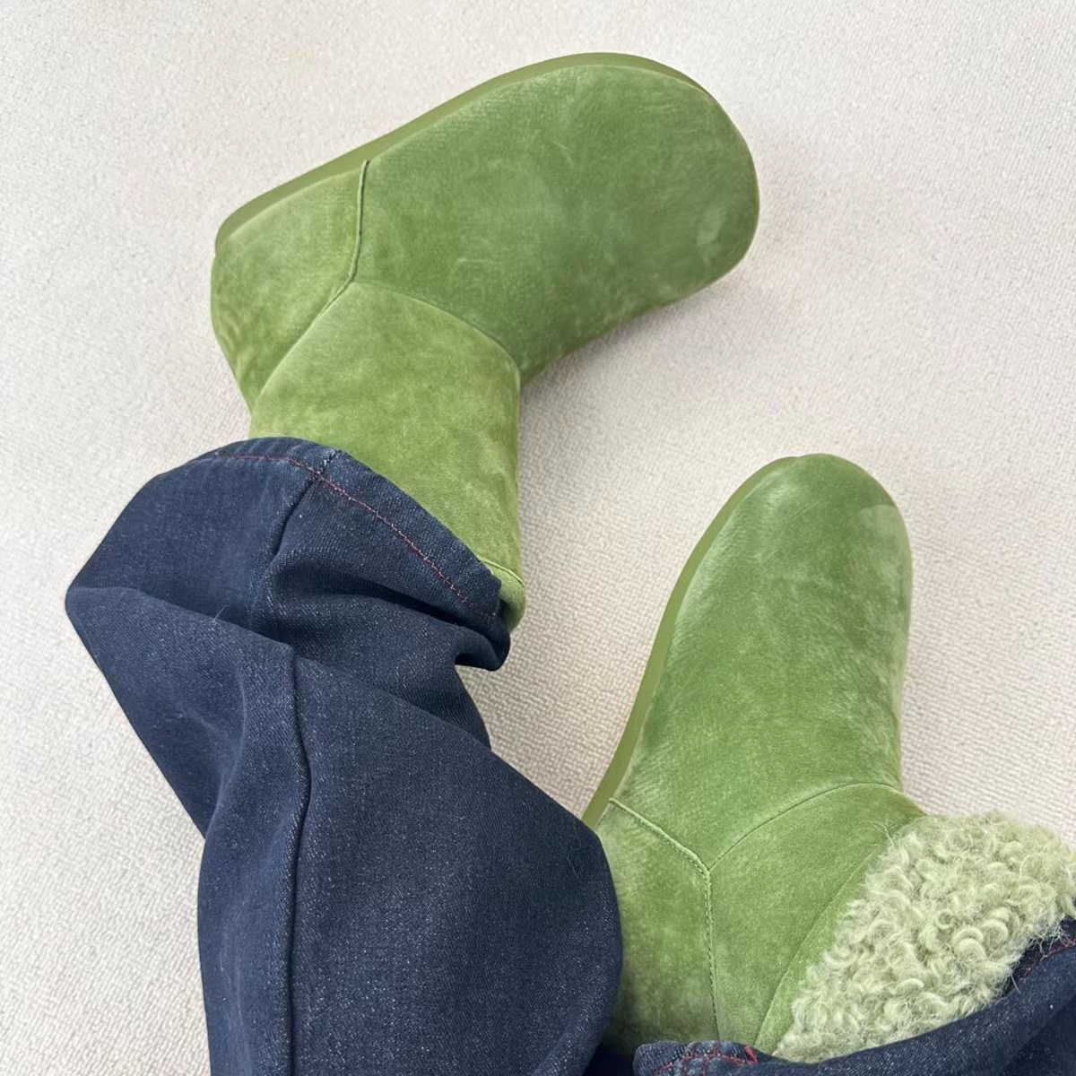 Phiên bản da bò ~ Giày bốt lông tăng chiều cao Giày bốt Birkenstock dành cho nữ, kiểu lười, đa năng, thoải mái, lót lông cừu, giày đi tuyết mùa đông ấm áp