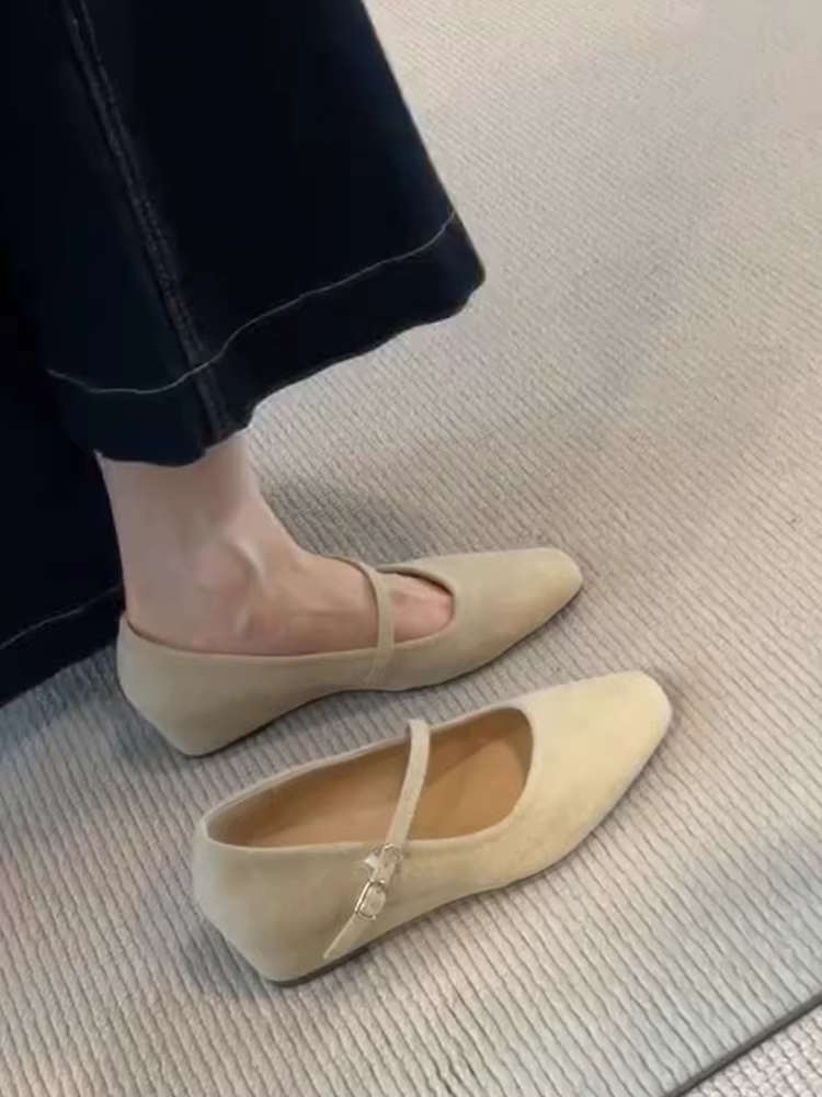 Phiên bản da cừu ~ Giày Mary Jane có dây đeo tăng chiều cao dành cho nữ, mũi vuông, da lộn, miệng nông, thời trang, đa năng, giày đơn cổ điển