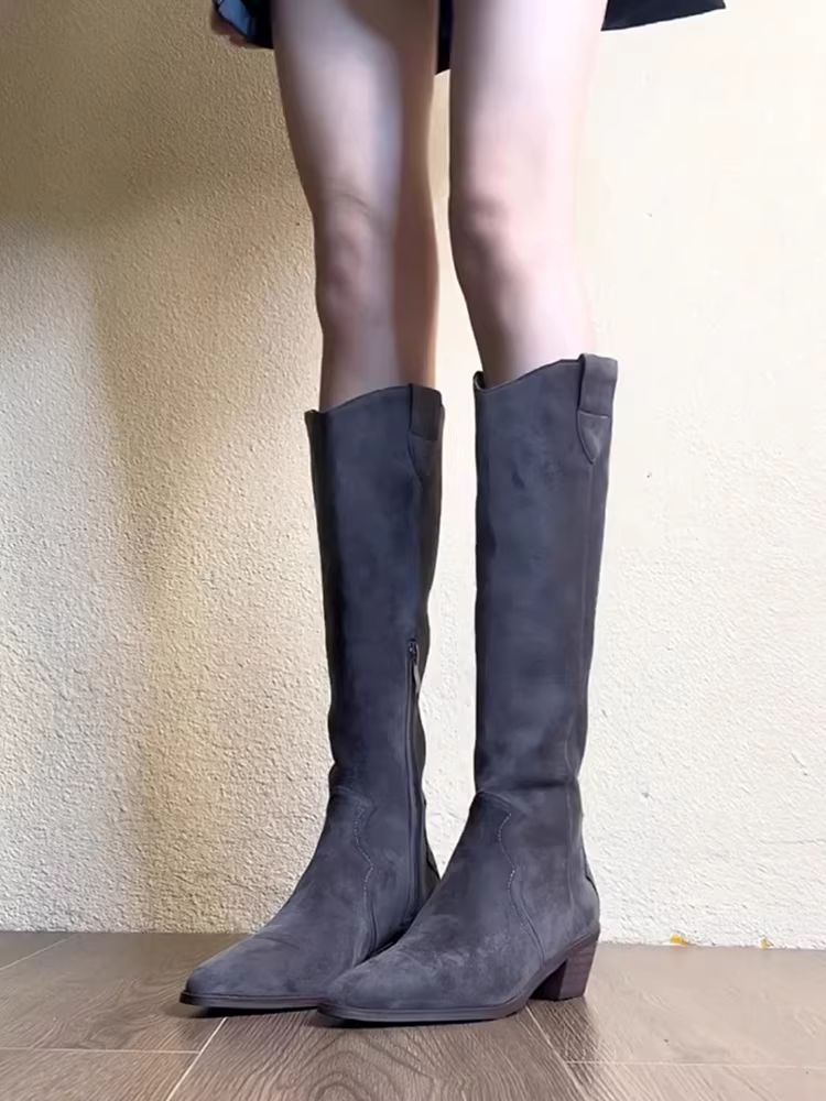 Phiên bản da bò ~ Giày bốt cưỡi ngựa mũi nhọn da lộn cao cấp kiểu Pháp dành cho nữ có khóa kéo bên hông, kiểu chữ V, gót dày, giày bốt dài thon gọn và thanh lịch