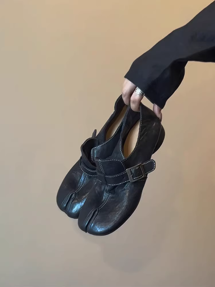 Phiên bản da cừu ~ Giày mũi chia đôi thiết kế khóa thắt lưng dành cho nữ, giày da mềm kiểu dáng cổ điển phong cách văn học