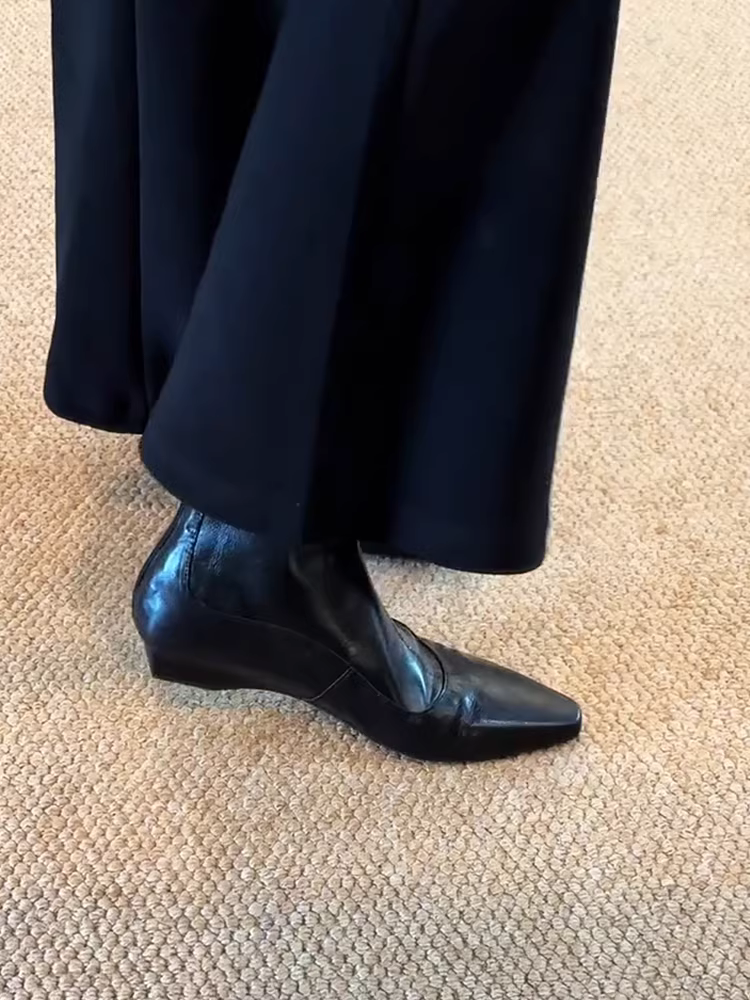 Phiên bản da bò ~ Giày bốt da thật mũi nhọn kiểu Pháp tối giản dành cho nữ có khóa kéo phía sau, gót thấp, bốt ngắn đi làm