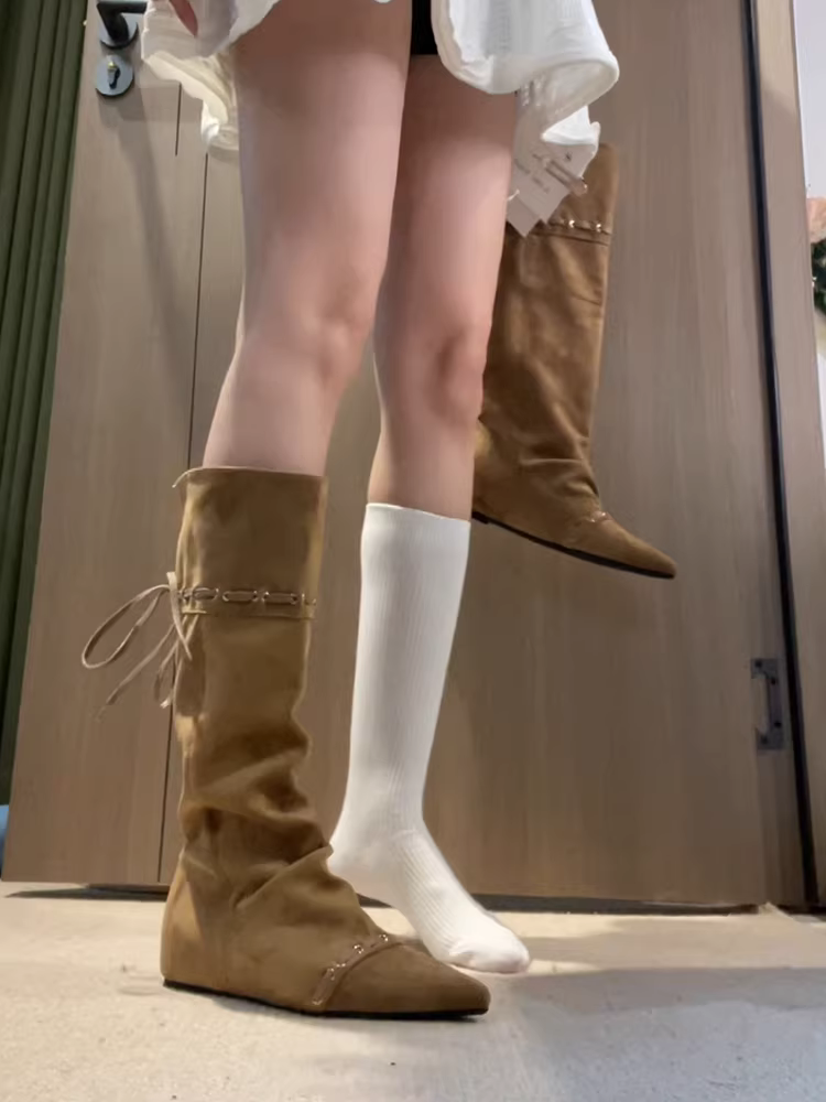 Phiên bản da bò ~ Giày bốt nữ thời trang mũi nhọn phong cách hot girl, tăng chiều cao ẩn, chất liệu da lộn, kiểu dáng sa mạc, kiểu miền Tây, giúp thon gọn vóc dáng