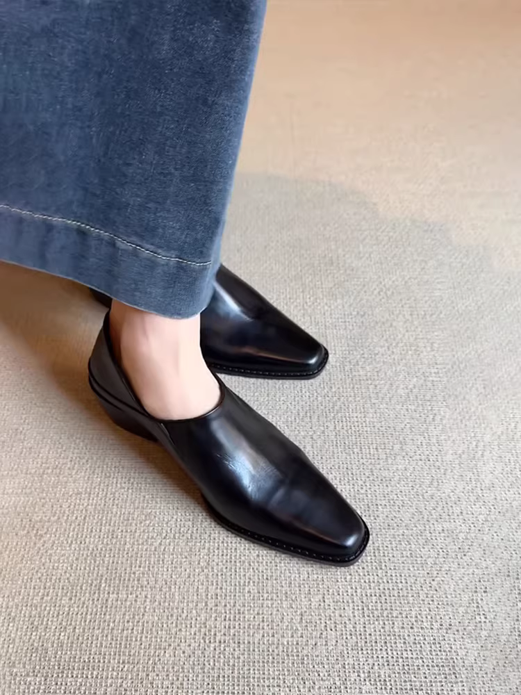 Phiên bản da cừu ~ Giày lười nữ thanh lịch, mũi vuông sâu, giày da nhỏ độc đáo, gót vừa, giày đơn da thật để đi làm.