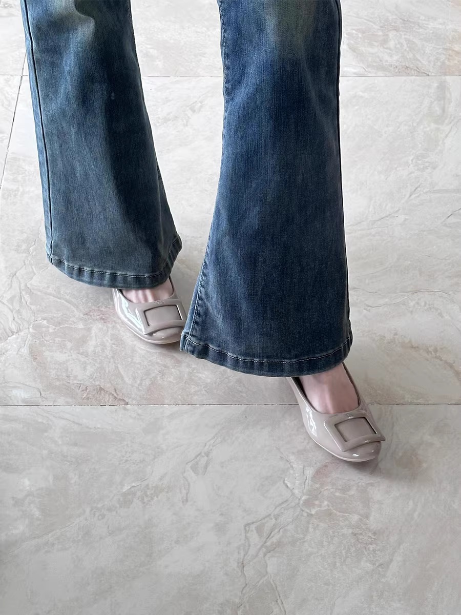 Phiên bản da cừu ~ Giày đơn gót vuông mũi vuông dành cho nữ, phong cách dạ hội kiểu Pháp, thích hợp để phối với váy, giày đi làm mũi nông màu hồng nude dành cho nữ.