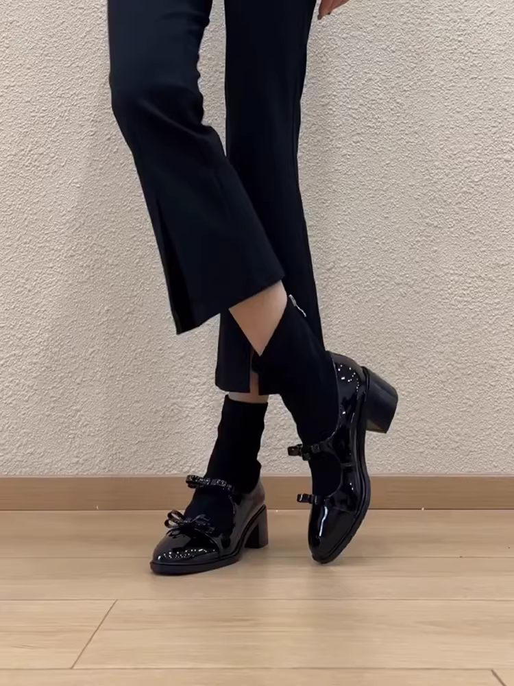 Phiên bản da bò ~ Giày bốt cao gót thắt nơ bằng da thật kiểu Chanel dành cho nữ, giày bốt ngắn đi làm kiểu cổ điển thời trang, kiểu dáng cổ điển, giúp thon gọn vóc dáng