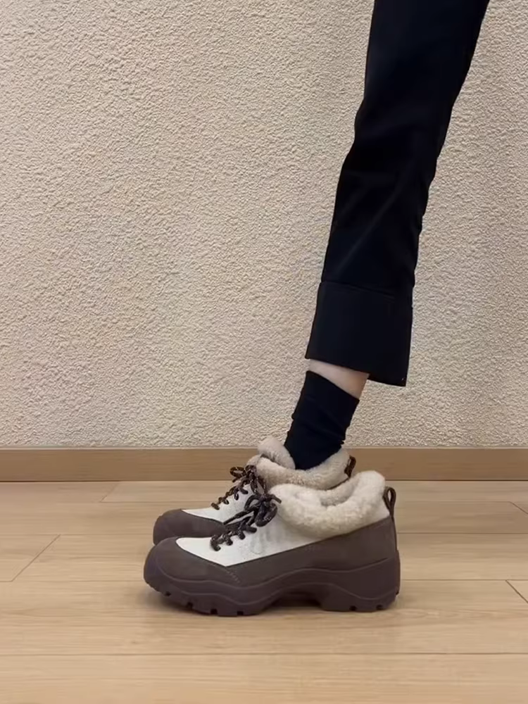 Phiên bản da cừu ~ Giày tập luyện da thật phối màu đa năng của Đức dành cho phụ nữ nhỏ nhắn, giày bốt cổ tròn buộc dây cổ sâu, đế dày kiểu cổ điển