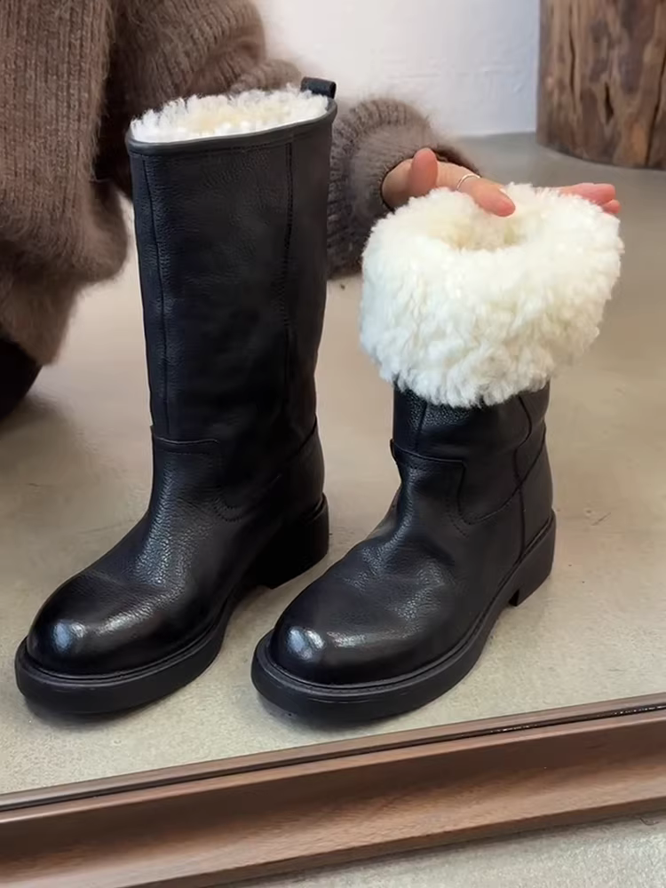 Phiên bản da bò ~ Giày bốt cotton cỡ lớn đơn giản bằng da đã qua xử lý nặng, mũi tròn, gót dày, đế dày, mang được hai chiều, giày đi tuyết thời trang kiểu Đông Bắc.