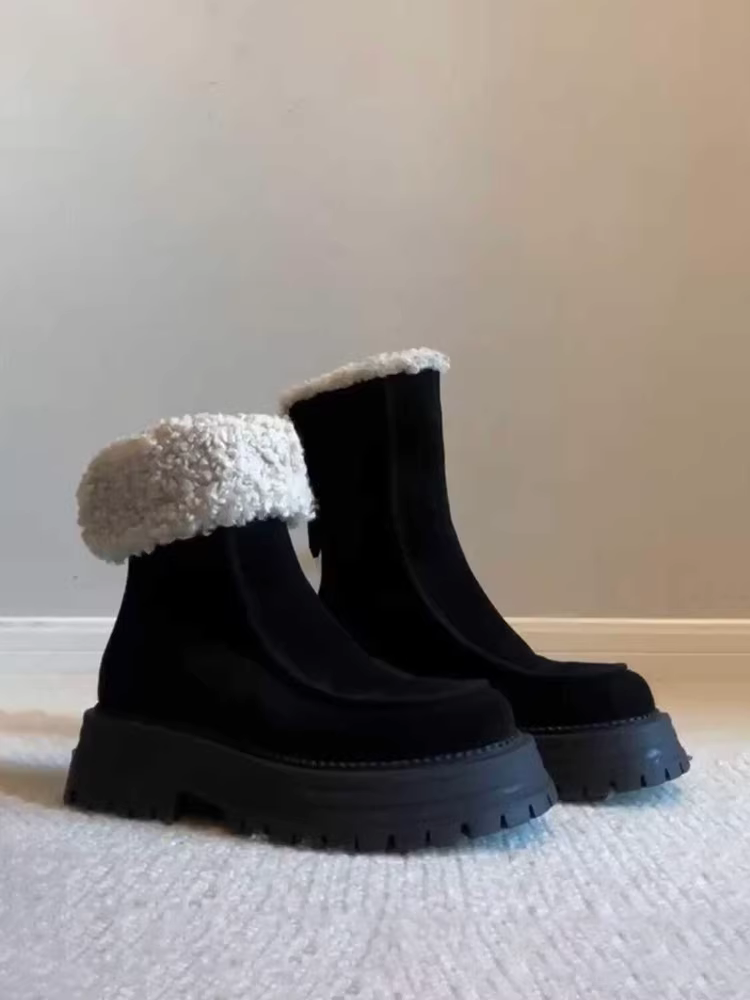 Phiên bản da bò ~ Giày bốt đi tuyết đế dày bằng da lộn dành cho nữ, len cừu cổ điển, khóa kéo phía sau, lót lông cừu, bốt cotton cỡ lớn ấm áp ở vùng Đông Bắc