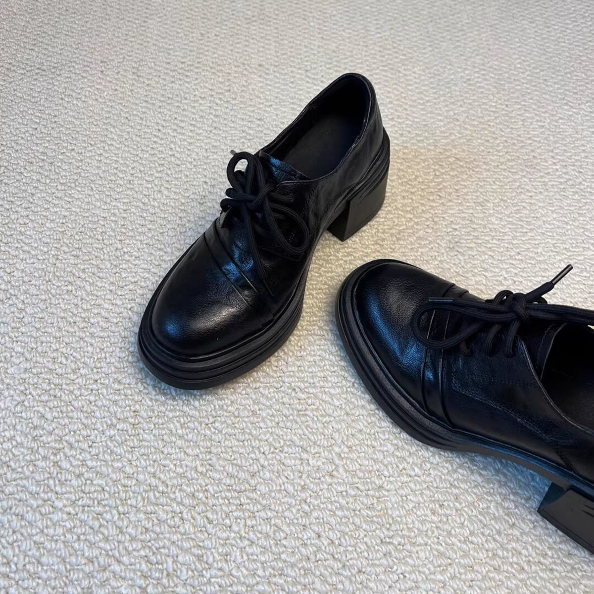 Phiên bản da cừu ~ Giày cao gót đi làm dành cho nữ, giày lười mũi tròn bằng da thật có dây buộc, giày đế dày chống thấm nước kiểu retro.