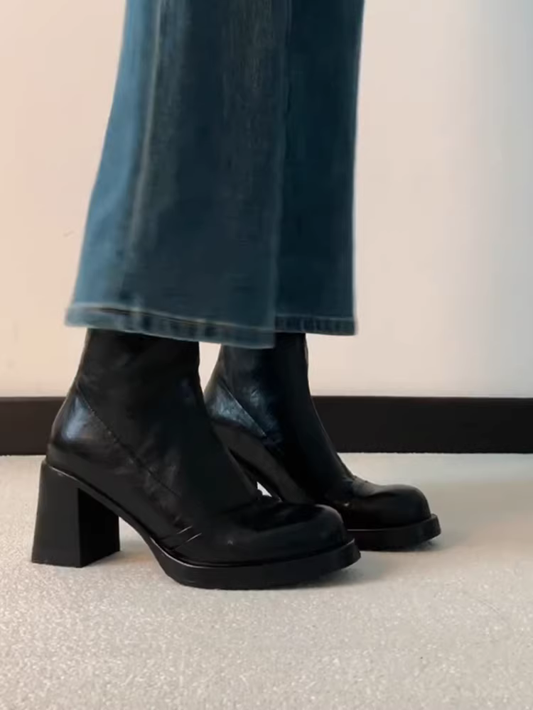 Phiên bản da bò ~ Giày bốt cao gót thon gọn co giãn dành cho nữ, phong cách Pháp có khóa kéo phía sau, da thật, bốt ngắn đơn giản và đa năng.