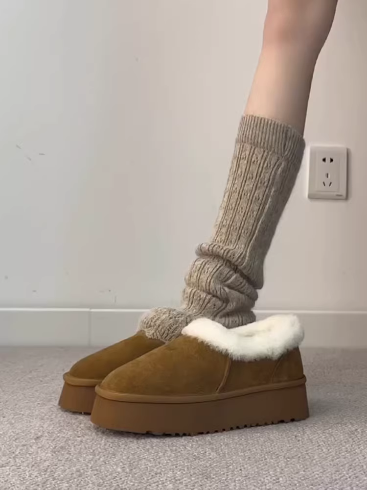 Phiên bản da bò ~ Giày bốt đi tuyết đế dày tăng chiều cao thời trang và đa năng dành cho phụ nữ nhỏ nhắn, giày bốt cotton ấm áp đơn giản, dễ mang.