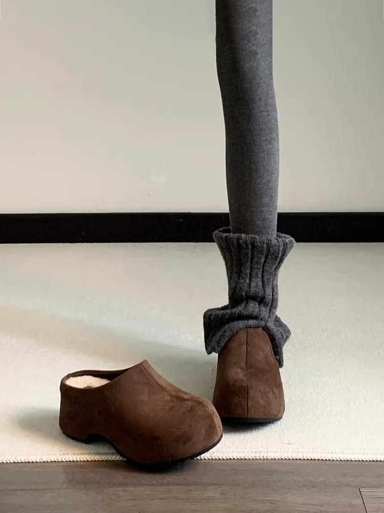 Phiên bản da cừu ~ Giày mules da lộn kiểu retro dễ đi dành cho nữ, giày Birkenstock đế dày lót lông cừu đơn giản thời trang dành cho mùa đông