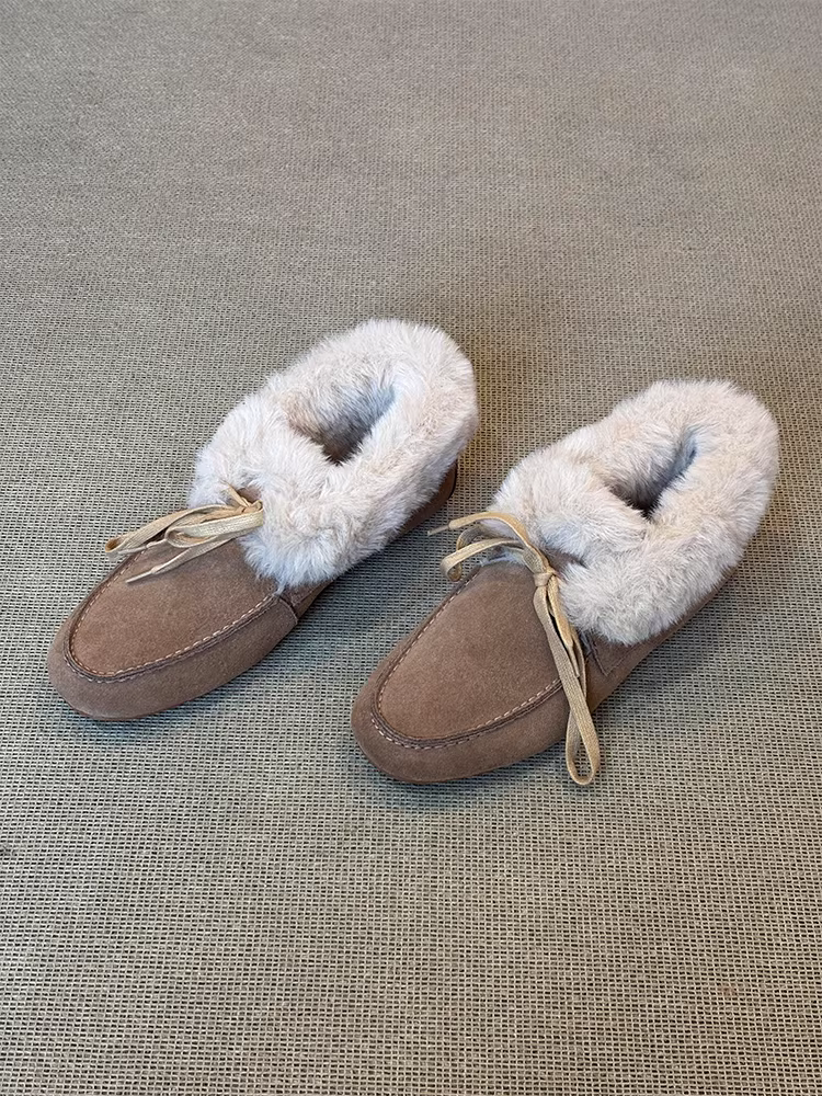 Phiên bản da cừu ~ Giày lông mềm mại mùa đông dành cho nữ có nơ, giày lười bằng da lộn đế bằng thoải mái và ấm áp