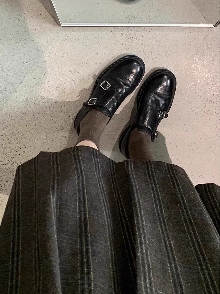 Da đã qua xử lý ~ Giày da nhỏ kiểu Anh cổ điển dành cho nữ, giày lười đế dày bằng da thật, giày đế dày kiểu brogue chạm khắc