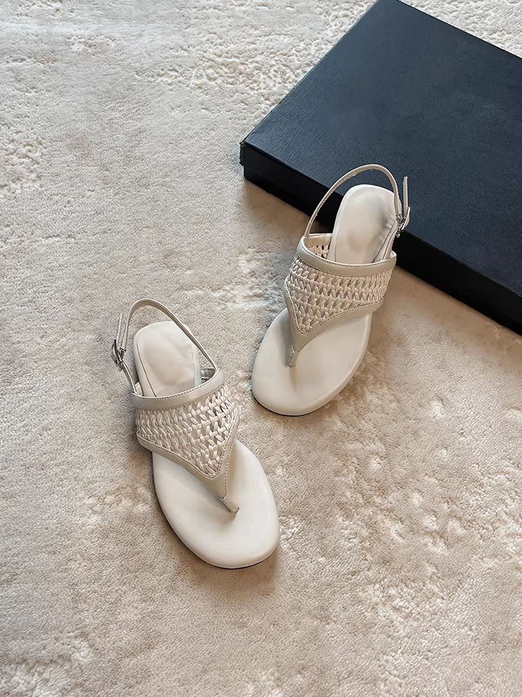 Phiên bản da cừu~ Dép lưới dệt tối giản kiểu Pháp dành cho nữ, kiểu hở mũi, mũi tròn, đế bằng, dép kiểu nghỉ dưỡng cho mùa hè.