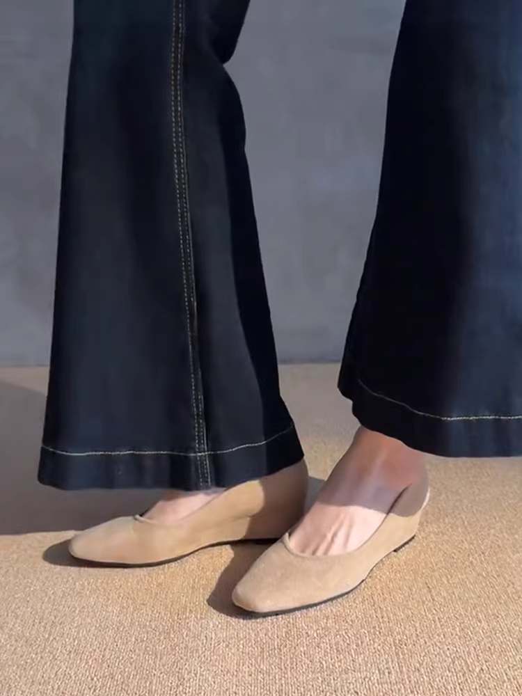 Giày lười nữ da lộn cao cấp kiểu retro đơn giản, chất liệu da thật, đế xuồng, mũi vuông, gót cao thanh lịch.