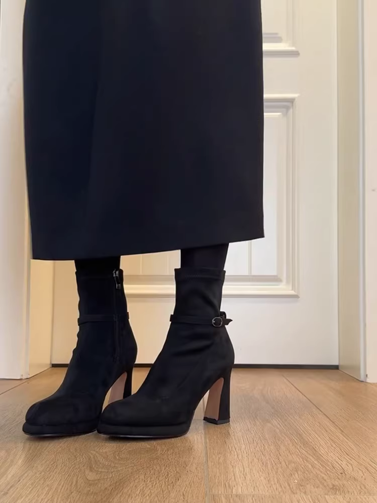 Phiên bản da bò ~ Giày bốt mỏng bằng da thật mờ dành cho nữ, giày bốt Martin cao gót có khóa kéo bên hông kiểu cổ điển với đế chống thấm nước, bốt ngắn màu đen.