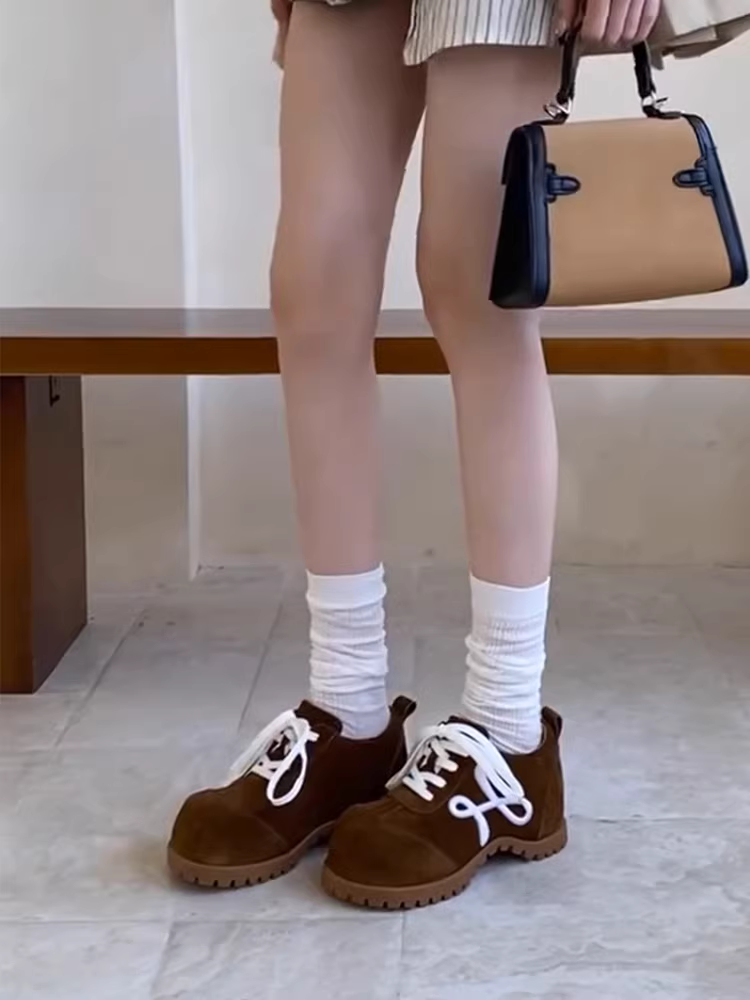 Phiên bản da cừu ~ Giày thể thao đế dày kiểu Birkenstock mới dành cho phụ nữ nhỏ nhắn, giày chunky thời trang cổ điển buộc dây