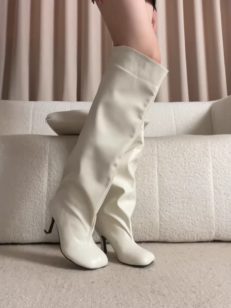 Phiên bản da bò ~ Giày bốt xếp ly kiểu dáng độc đáo trên đầu gối dành cho nữ, mũi vuông kiểu Pháp, giày cao gót đơn giản thanh lịch.