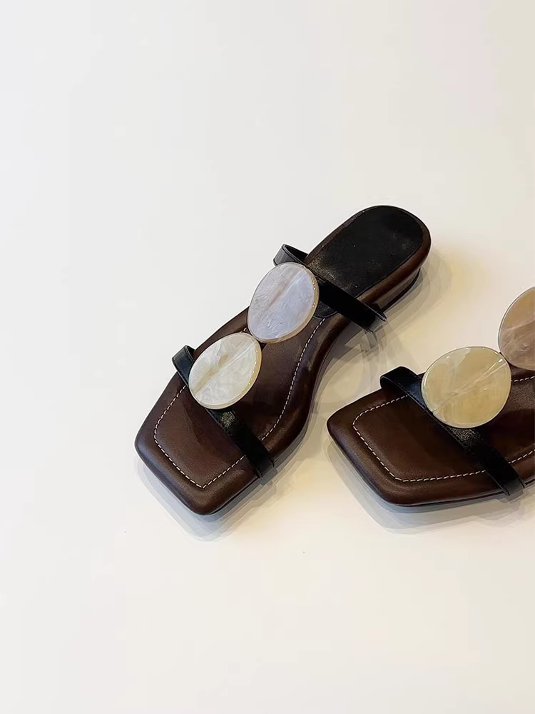 Phiên bản da cừu ~ Dép sandal nữ mũi vuông hở mũi kiểu mới, dép bệt phong cách boho retro