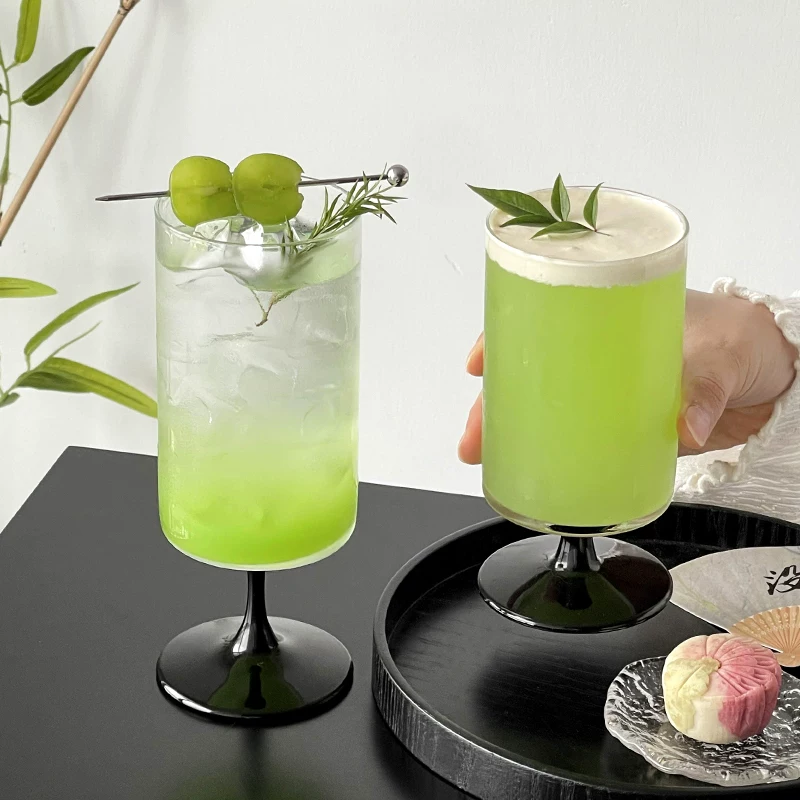 Ly trà và rượu kiểu Trung Quốc mới, ly thủy tinh cao đáy đen, ly nước có ga thẩm mỹ cao, ly nước ép, ly đồ uống, ly rượu vang.