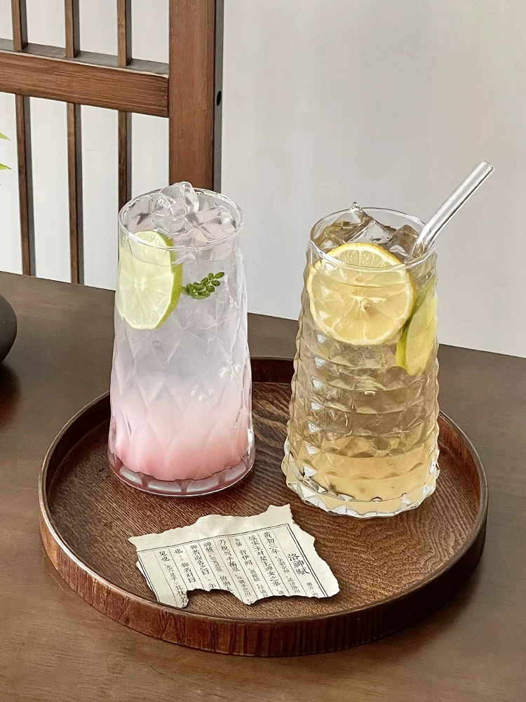 Ly thủy tinh họa tiết kim cương dùng trong gia đình, ly trà trái cây thời thượng, ly đựng đồ uống lạnh, ly nước có ga thẩm mỹ cao, ly đựng đồ uống.