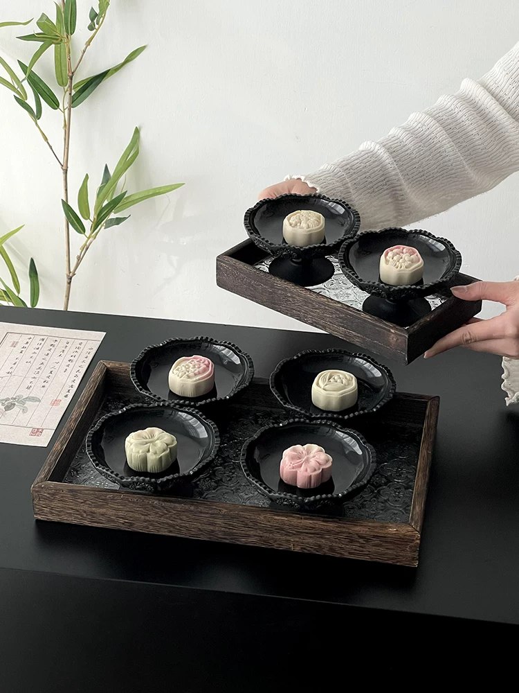 Khay trà chân cao màu đen mờ kiểu cổ điển, đĩa tráng miệng trà chiều tinh tế, đĩa trái cây, đĩa bánh ngọt Trung Hoa, đĩa đựng đồ ăn nhẹ