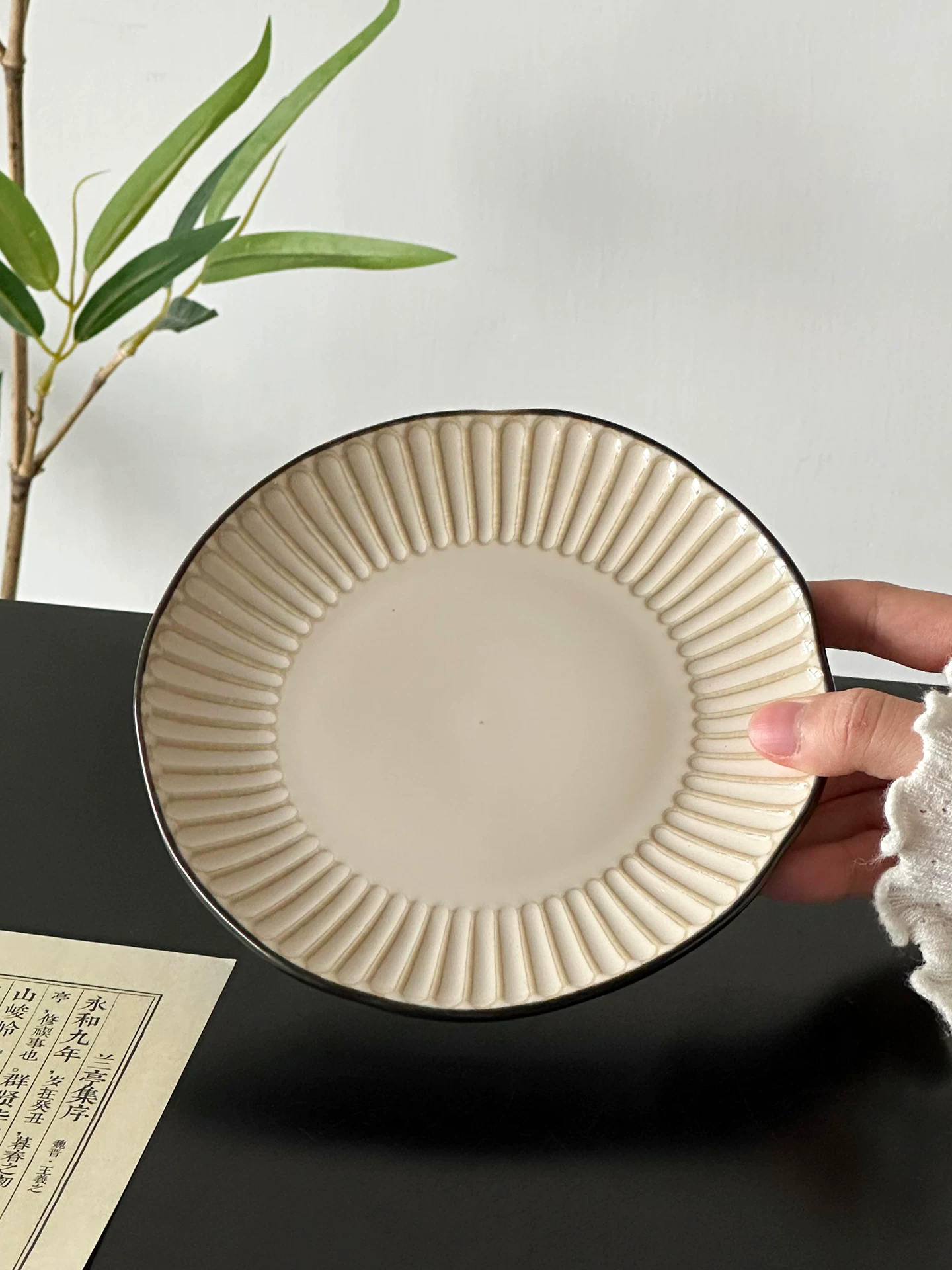 Đĩa sứ cổ điển cao cấp, đĩa đựng trà bánh, đĩa tráng miệng trà chiều tinh tế, bộ đồ ăn sáng tạo phong cách Trung Hoa, đĩa đựng trái cây.