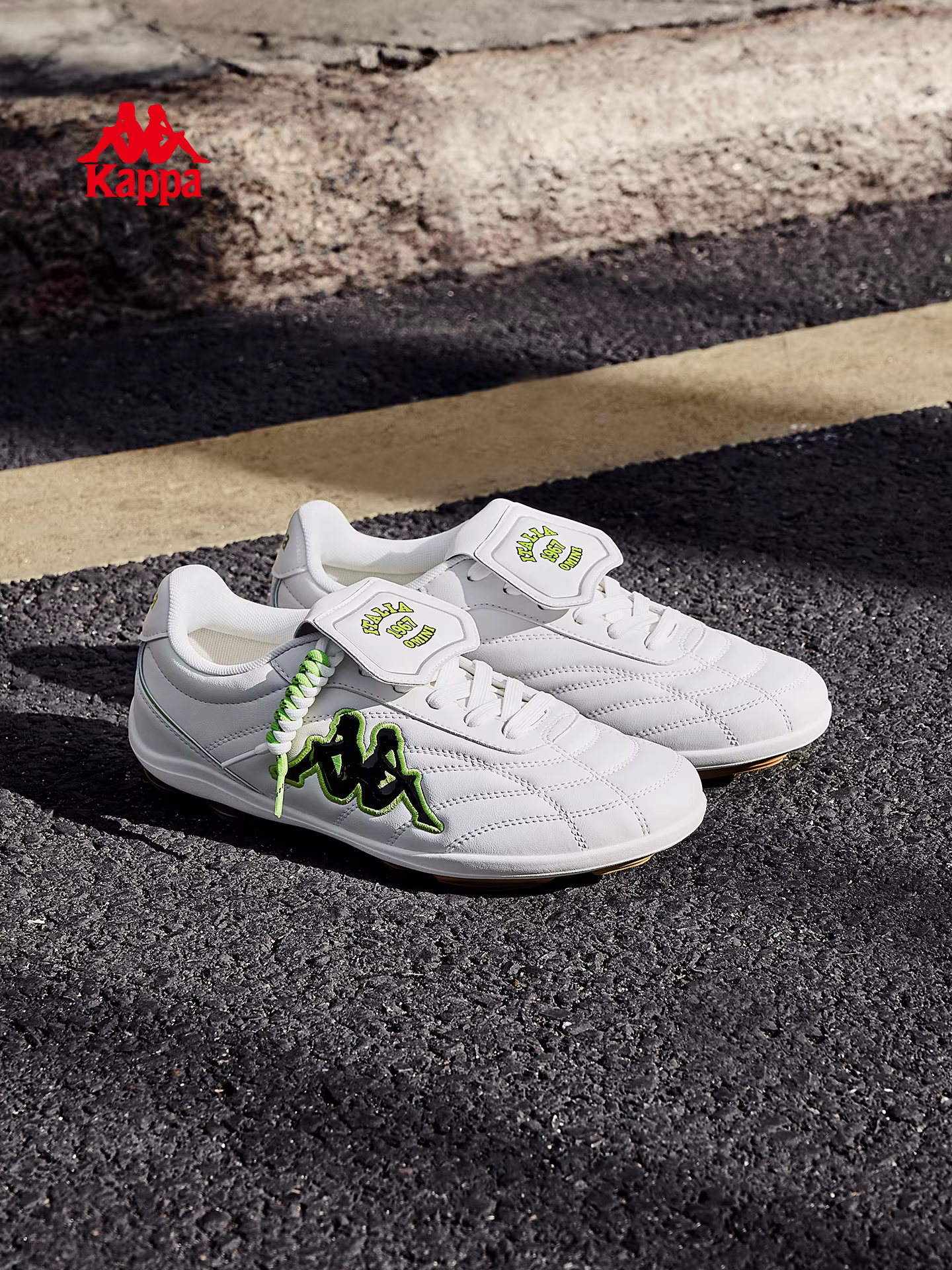 【Phong cách tương tự mùa hè】Giày tập bóng đá nữ Kappa K90 2025 Giày thể thao đế mỏng mới