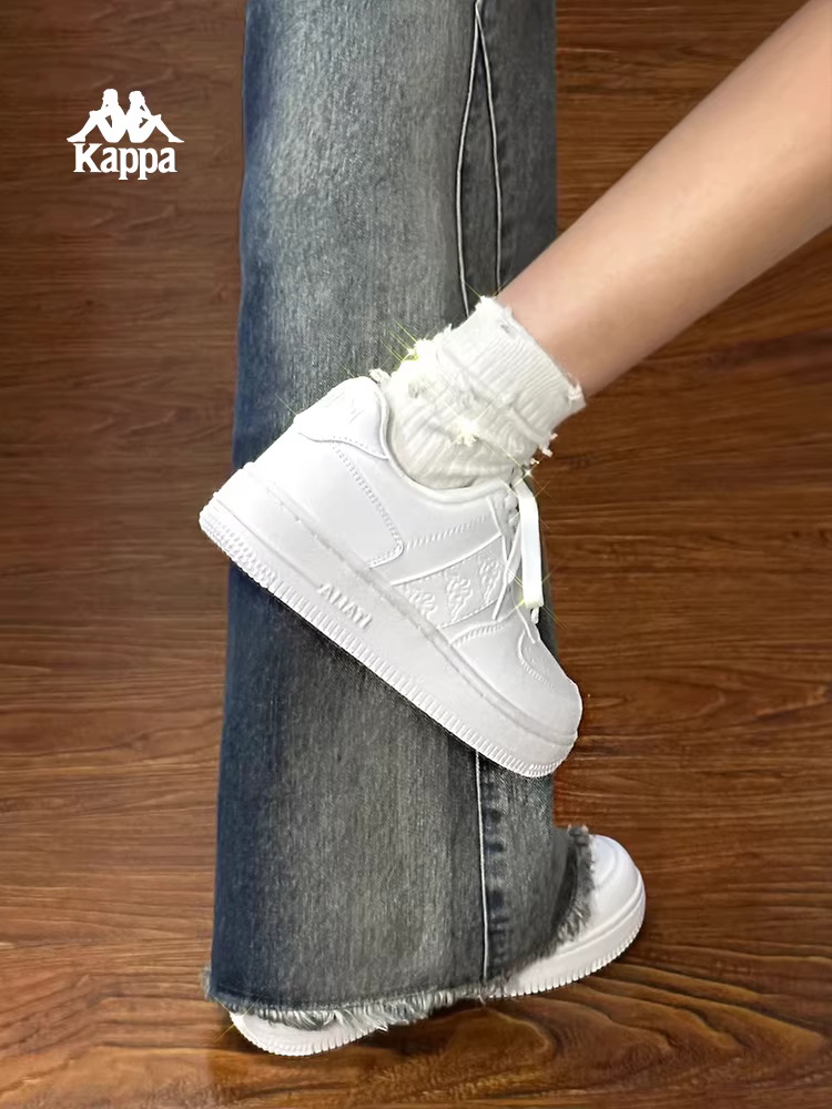 Giày thể thao nữ Kappa mùa đông 2025 kiểu mới, đa năng, cổ điển, màu trắng, đế dày, tăng chiều cao.