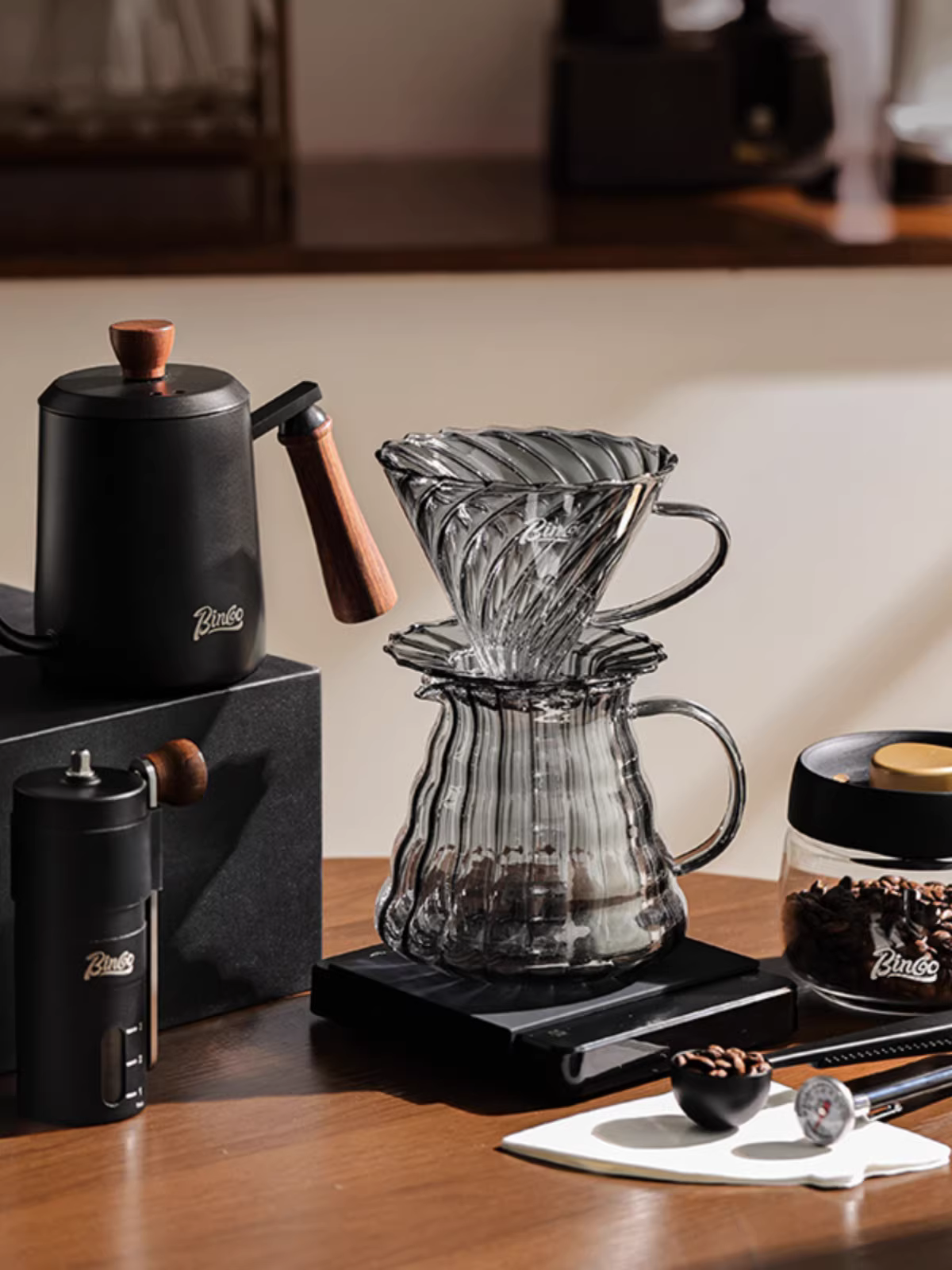 Bộ pha cà phê thủ công Bincoo, gồm bình pha cà phê bằng kính, cốc lọc, bình chia cà phê, máy xay cà phê cầm tay, dụng cụ pha cà phê, bộ đầy đủ.