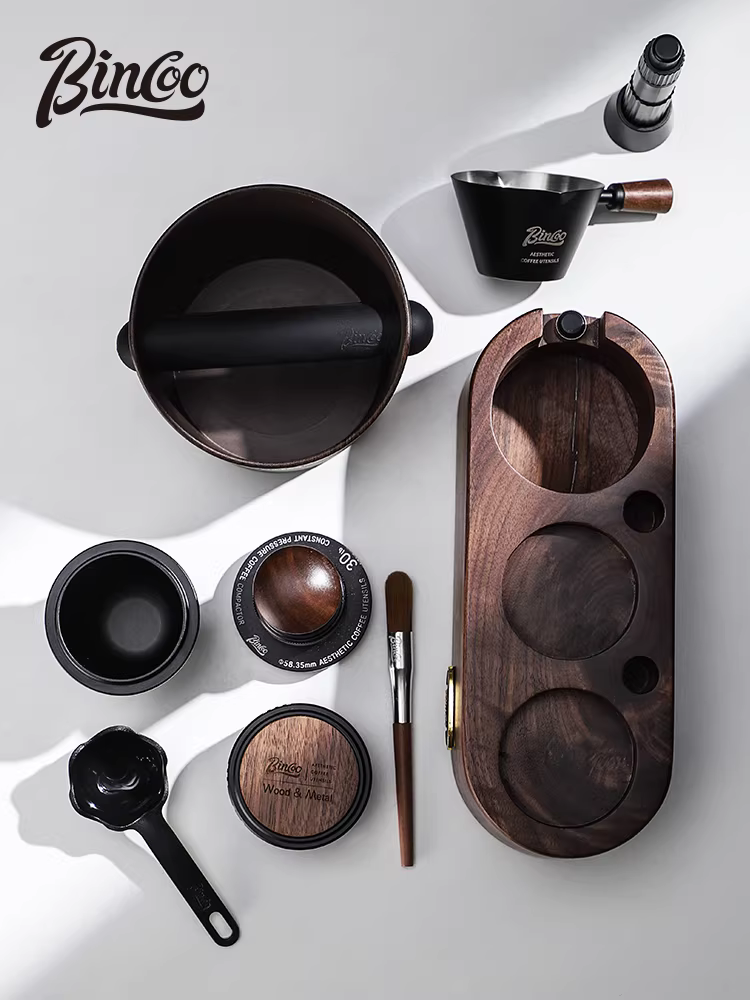 Bộ dụng cụ pha cà phê Bincoo bằng gỗ óc chó gồm đế, chày và hộp đựng cà phê, phù hợp với cỡ 51/58mm
