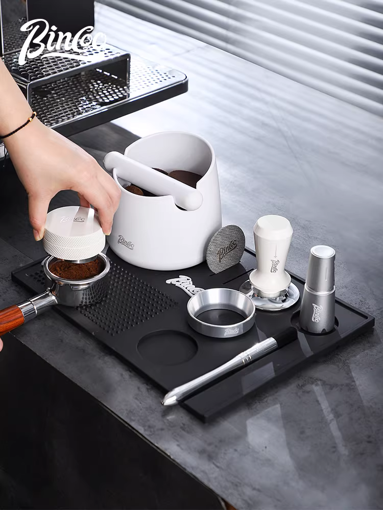 Bộ dụng cụ pha cà phê đa năng Bincoo: thảm đập cà phê, vải lau bọt, hộp đựng bã cà phê, thảm đựng đồ 51/58mm