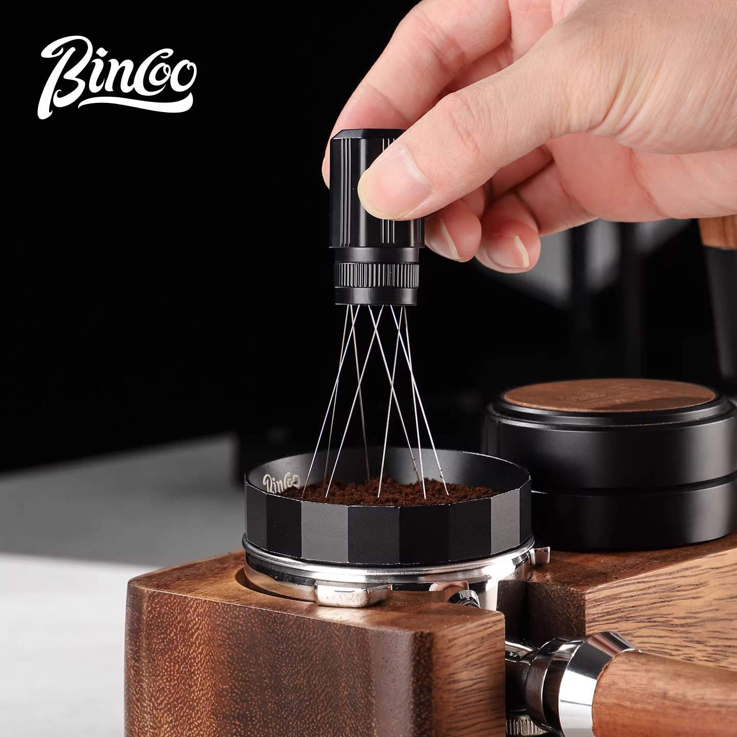 Dụng cụ phân phối cà phê dạng kim từ tính xoay Bincoo dành cho pha cà phê thủ công, khuấy bột để phá vỡ cục tụ và phân phối đều.