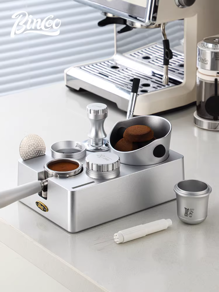 Bộ dụng cụ pha cà phê đa năng Bincoo Silver với giá đỡ, hộp đựng bã cà phê kiểu Ý, bộ ba món, kích thước 51/58mm, giúp phân phối bột cà phê đều