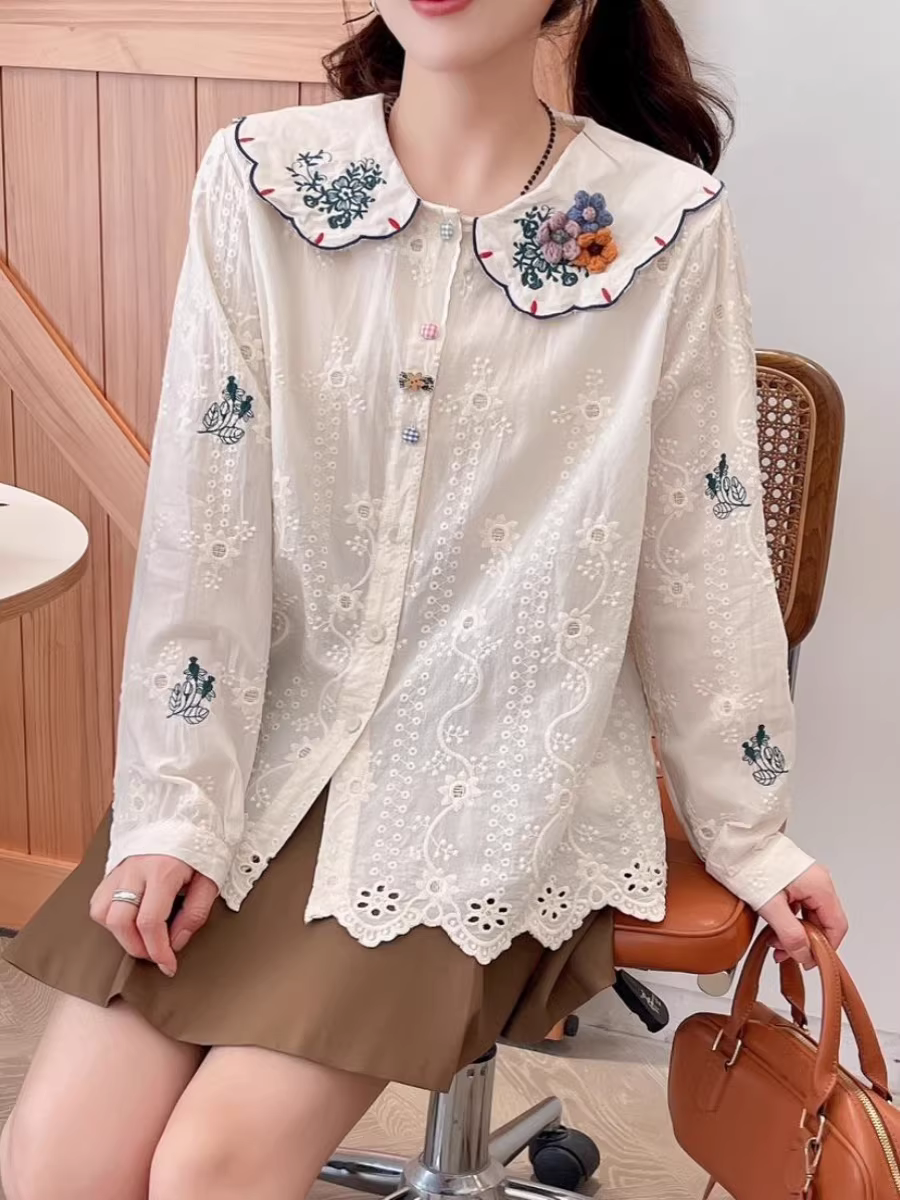 Áo sơ mi cotton thêu hoa mùa thu mới Dream Box 2024 dành cho nữ, cổ búp bê, tay dài, dáng rộng và ngọt ngào.