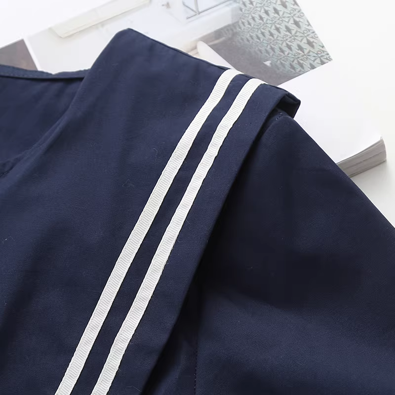 Dream Box 20234 Mùa hè mới Váy cotton dáng rộng có dây buộc cổ màu hải quân mới