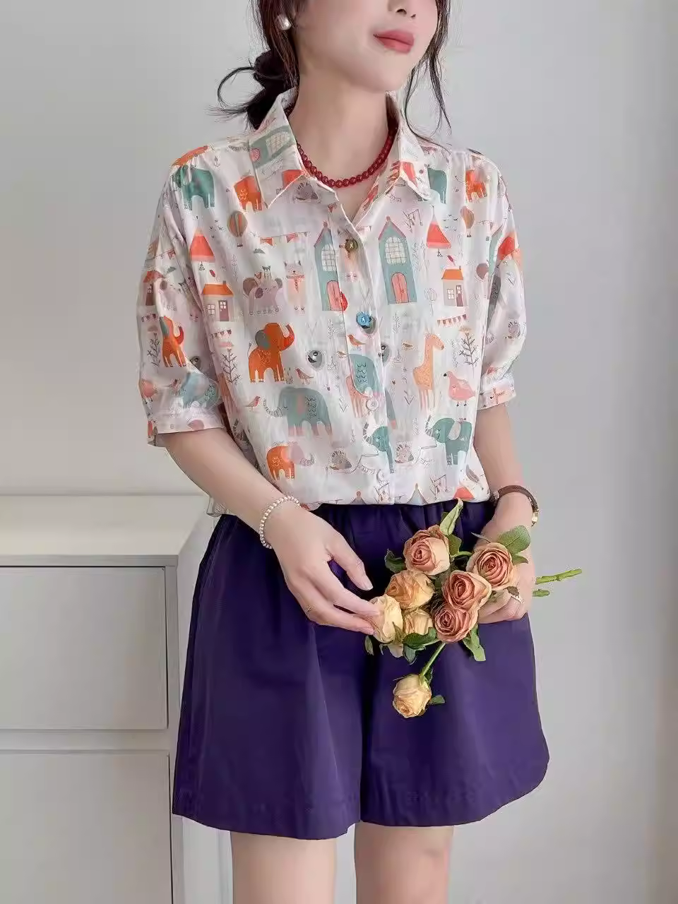 Áo sơ mi cotton in hình động vật hoạt hình mùa hè Dream Box 2025, cổ trụ, tay ngắn, dáng rộng, trẻ trung dành cho nữ