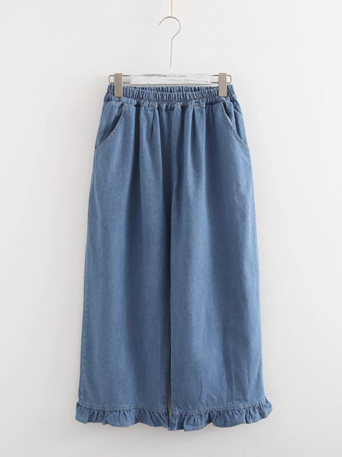 Quần jeans dáng rộng lưng cao, thiết kế xếp ly nghệ thuật, phối vải đa năng, kiểu dáng mới Xuân 2025, thương hiệu Dream Box