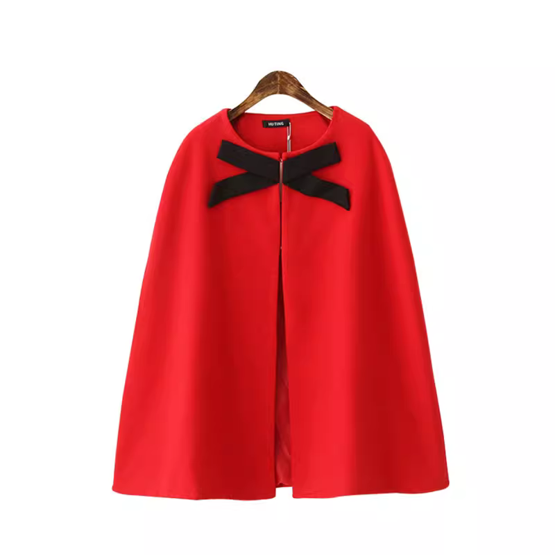 Áo khoác len dáng cape dài trung bình, kiểu dáng mới Xuân 2024 của Dream Box, thiết kế lấy cảm hứng từ Chanel, có phối nơ.