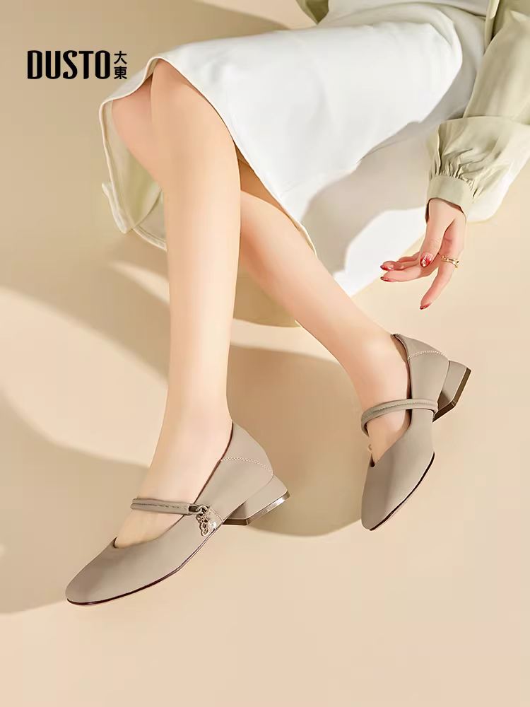 Giày nữ kiểu Pháp Dadong, mẫu mới thu đông 2025, giày dạ hội siêu mềm, phối cùng chân váy, giày da trắng nhỏ, giày Mary Jane.