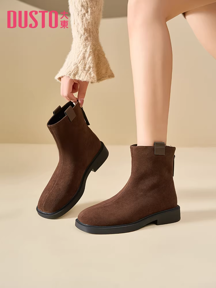 Giày bốt cổ ngắn Dadong retro dành cho nữ 2025 mới mùa thu đông đế dày đế bằng giày bốt mỏng đơn giày Chelsea bốt nữ