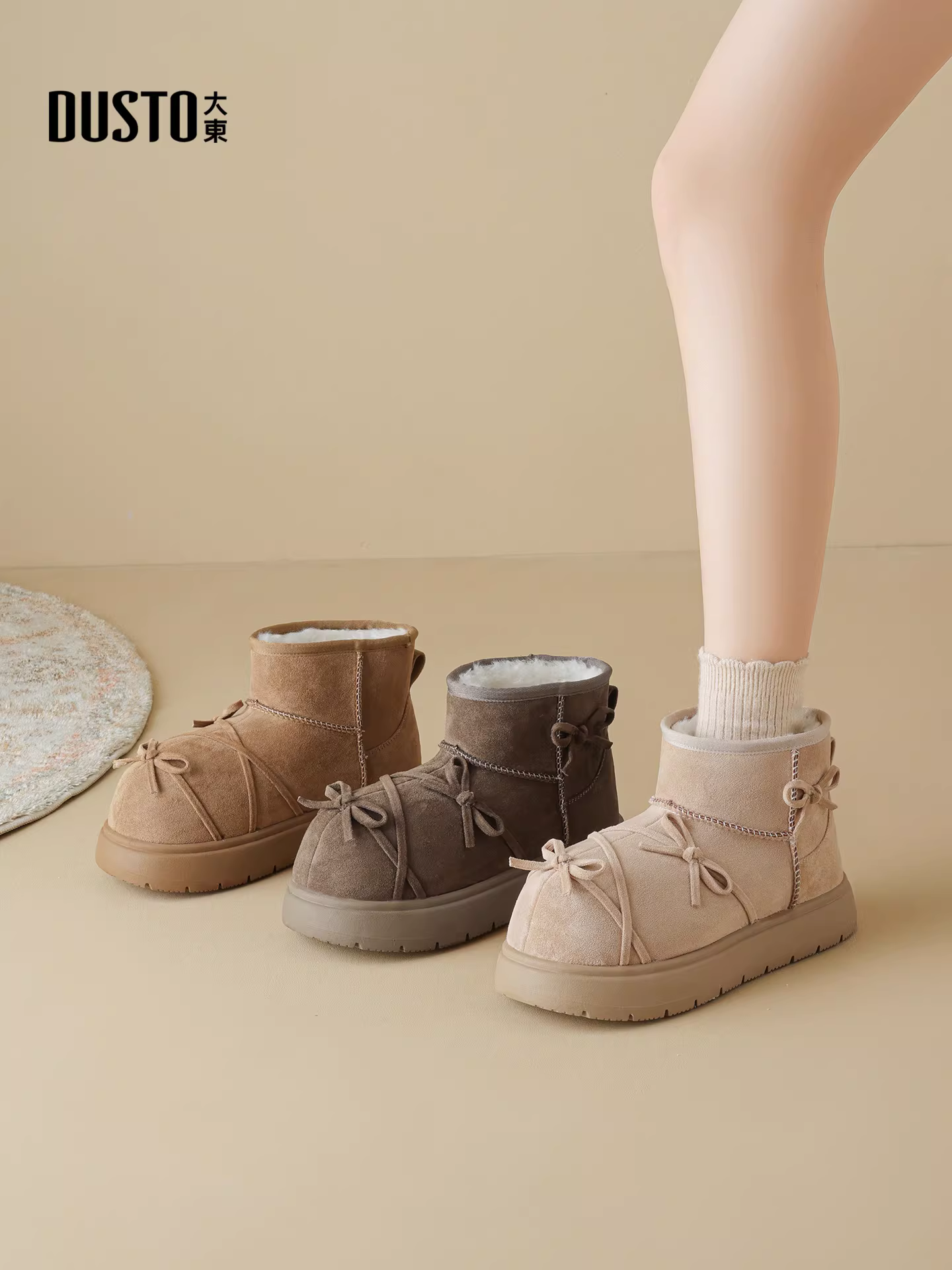 Giày bốt nữ nơ to mùa đông 2025 mới, lót lông cừu giữ ấm, đế dày, chất liệu cotton, kiểu lười