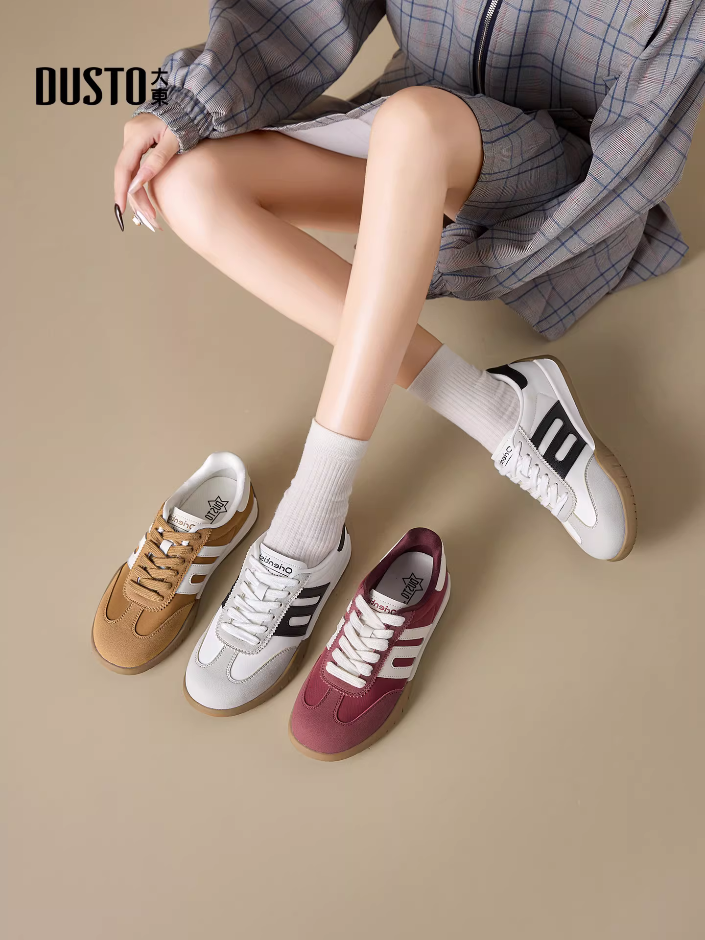 Giày tập luyện đạo đức Dadong màu đỏ dành cho nữ, kiểu dáng mùa đông mới 2025, rất hấp dẫn và đa năng, giày thời trang hợp xu hướng, giày Agan dành cho nữ.