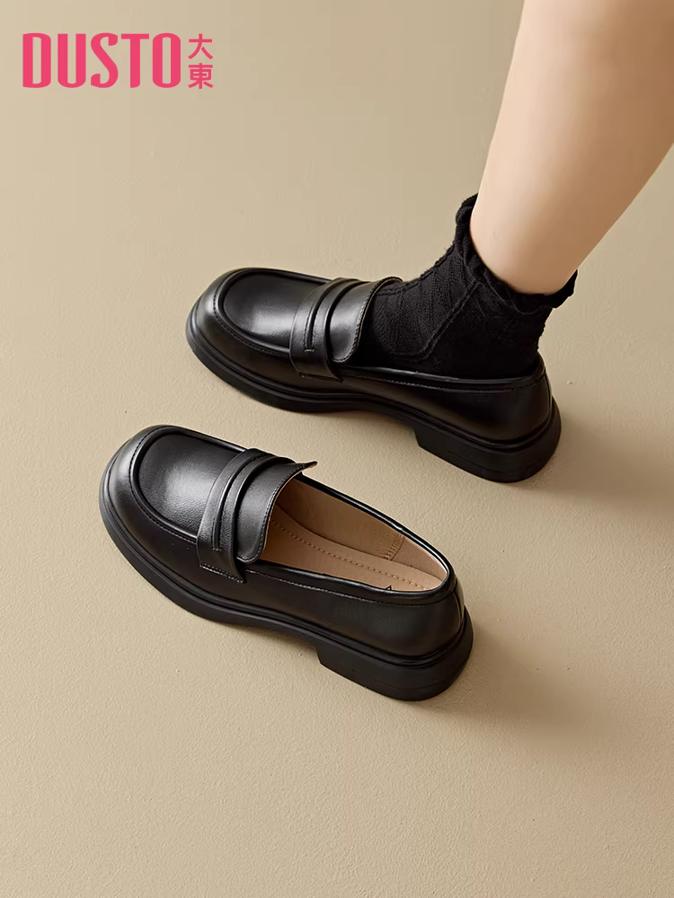 Giày lười đế dày màu đen Dadong dành cho nữ 2025 mới thu đông đa năng phong cách Anh quốc giày da nhỏ đế mềm đi làm
