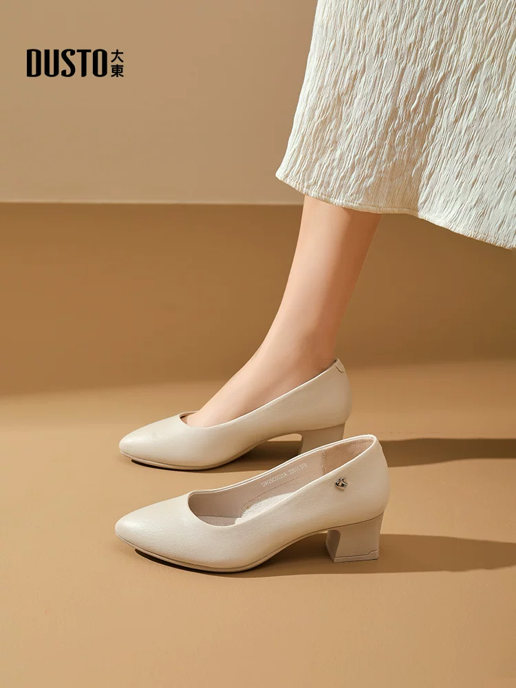 Giày cao gót nữ Dadong màu đen, kiểu dáng mùa thu mới 2025, gót vuông, gót trung bình, mũi nhọn, thoải mái khi đi làm, đi làm hàng ngày.