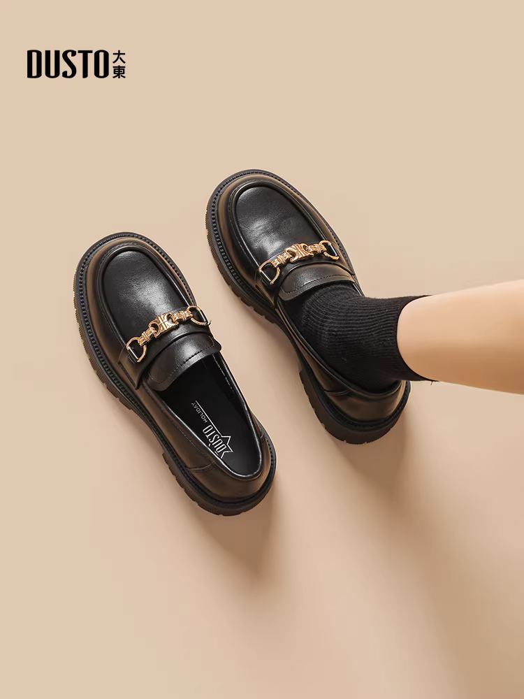Giày da mềm đế mềm Dadong dành cho nữ 2025 mẫu mới phổ biến mùa thu đông đế dày mũi tròn kiểu lười