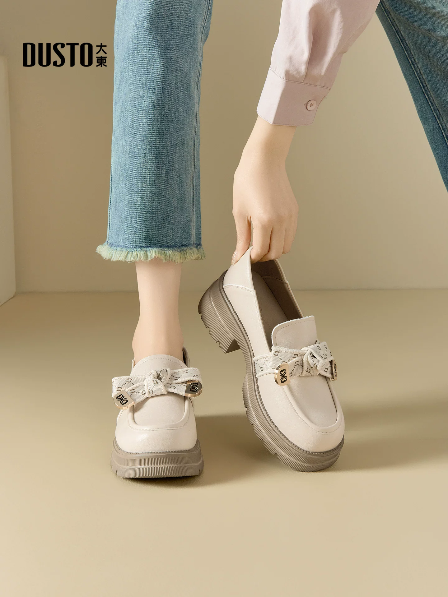 Giày lười đế dày màu đen Dadong dành cho nữ 2025, kiểu Anh, đa năng, phong cách JK, giày da nhỏ xinh có nơ, giày nữ mùa thu đông mới